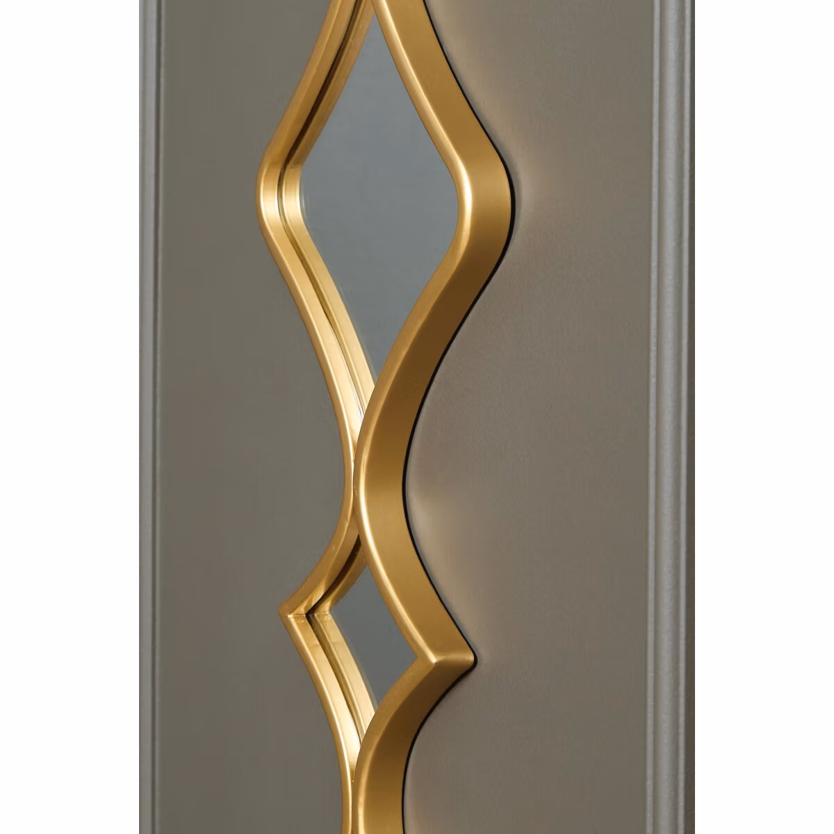 Harriswood Accent Mirror Set (Set of 2) - Image 7