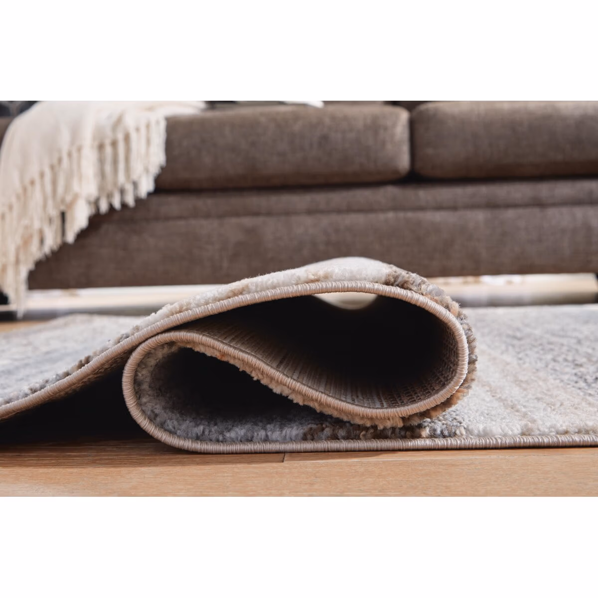 Sethburn 8' x 10' Rug - Image 5