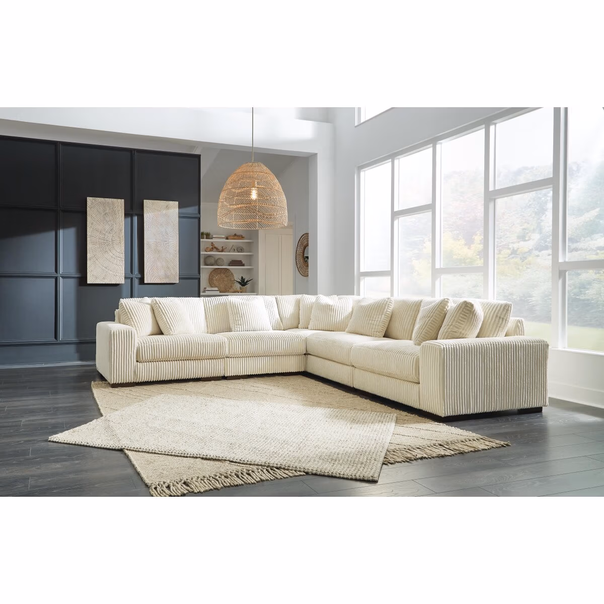 Lindyn 5-Piece Sectional - Image 3