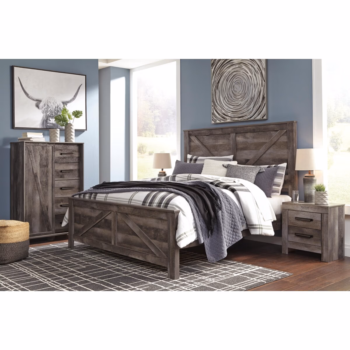 Wynnlow King Crossbuck Panel Bed - Image 9