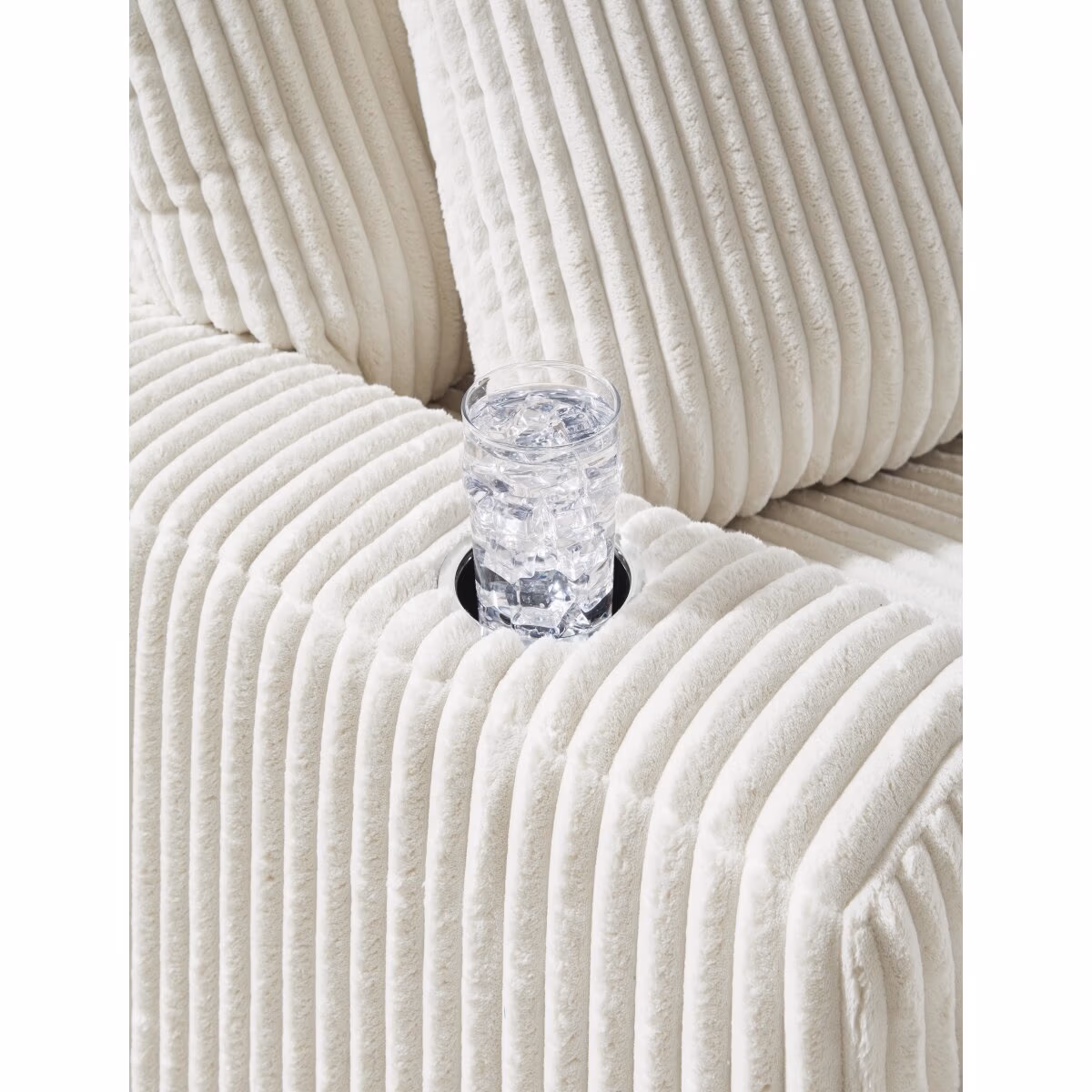 Lindyn Chaise - Image 7