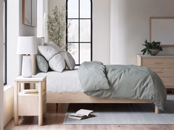 Cadmori Queen Panel Bed, Dresser, Mirror and Nightstand - Image 20