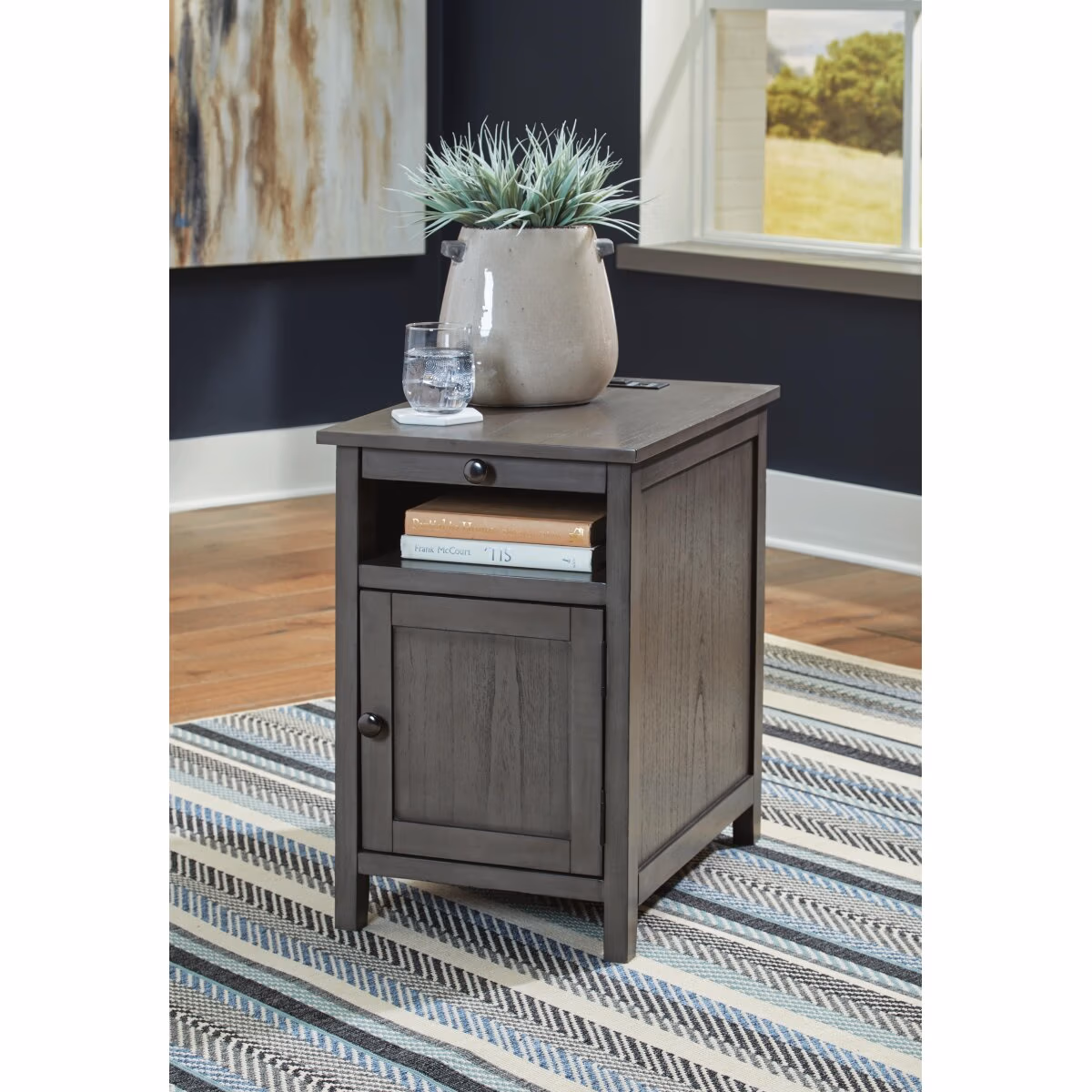 Treytown Chairside End Table - Image 3