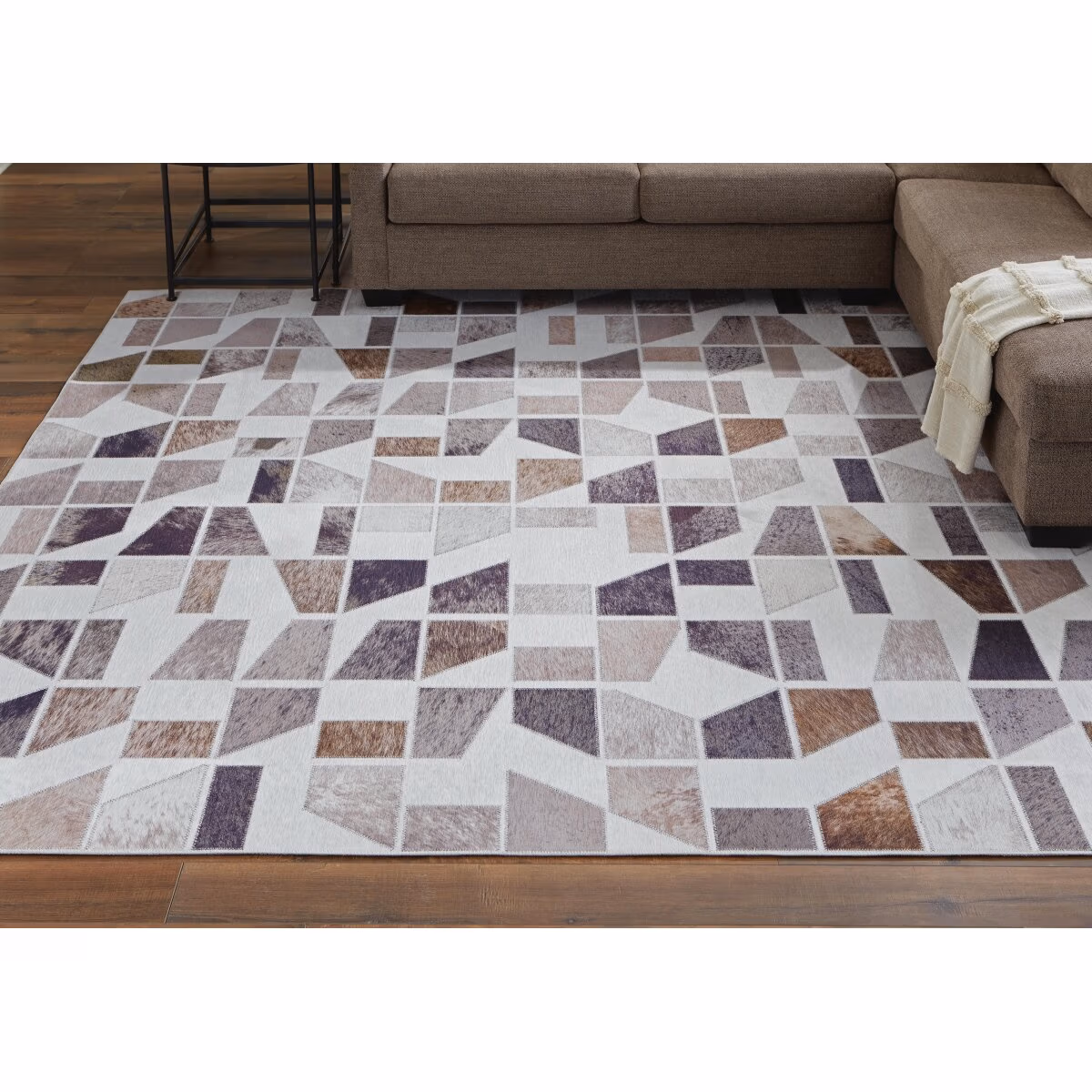 Jettner 7'10" x 10' Rug - Image 3