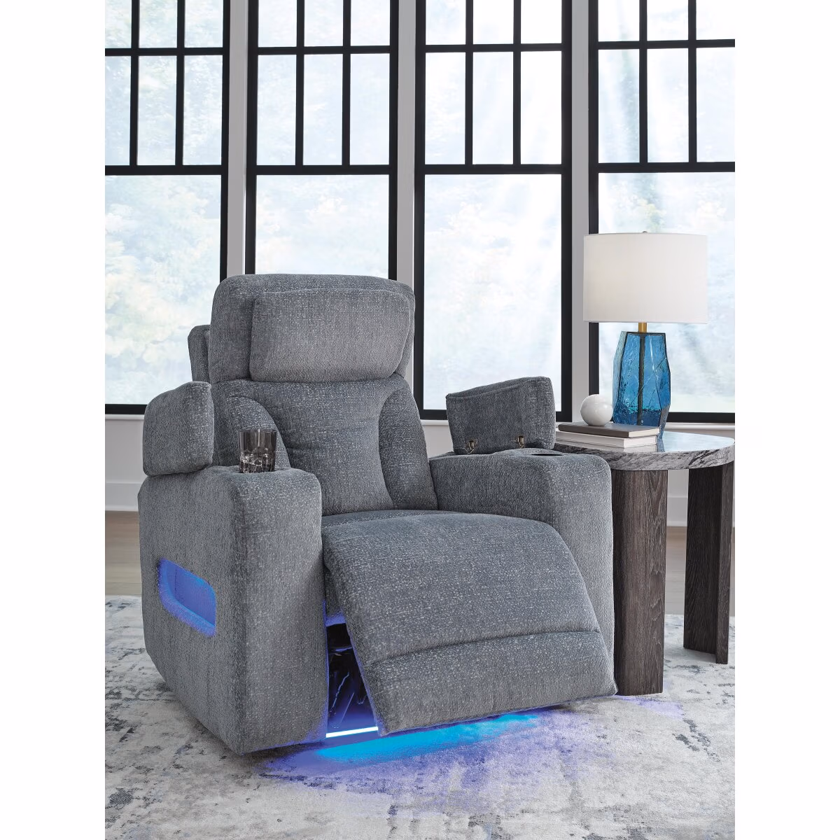 Studio Cave Power Recliner - Image 9