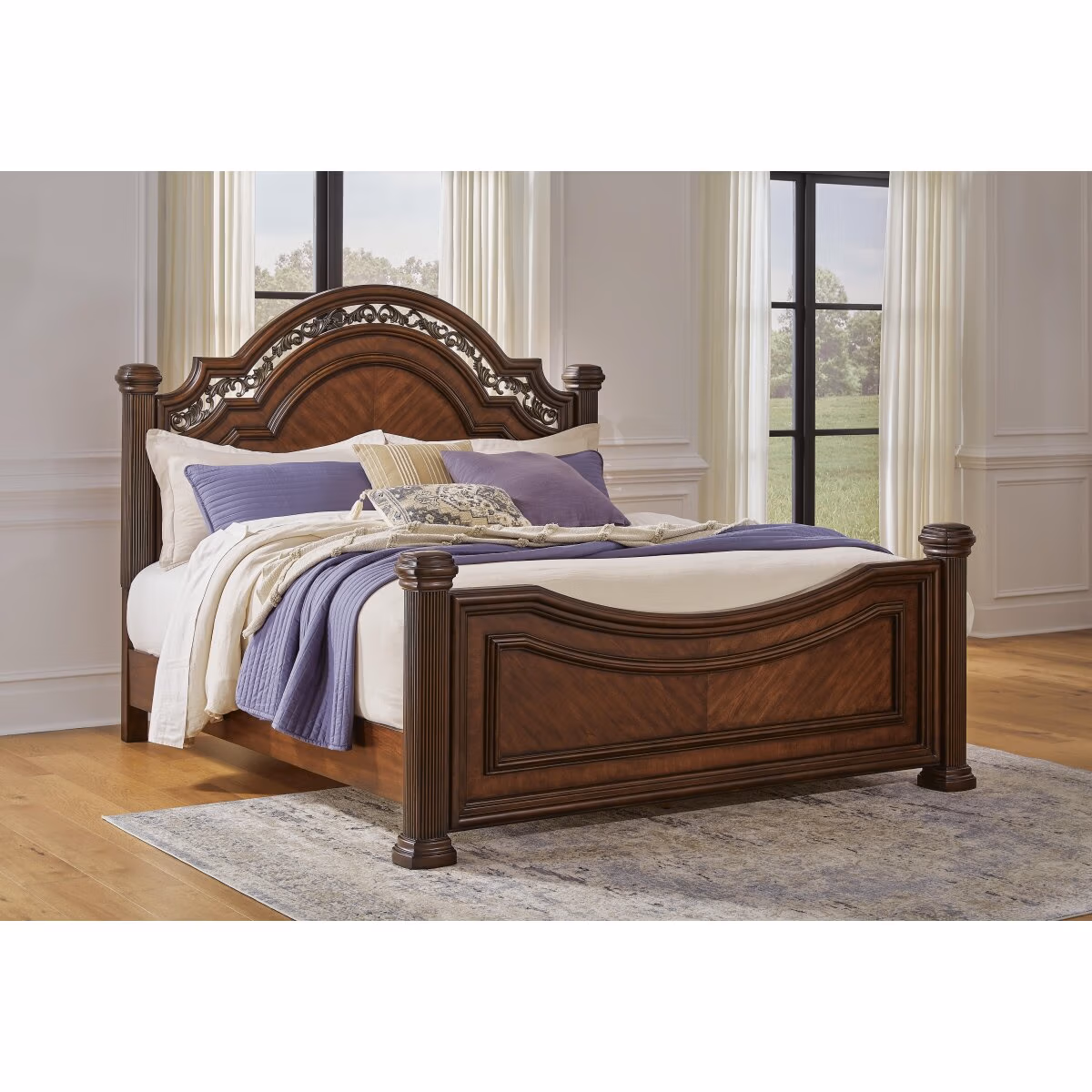 Lavinton King Poster Bed - Image 3