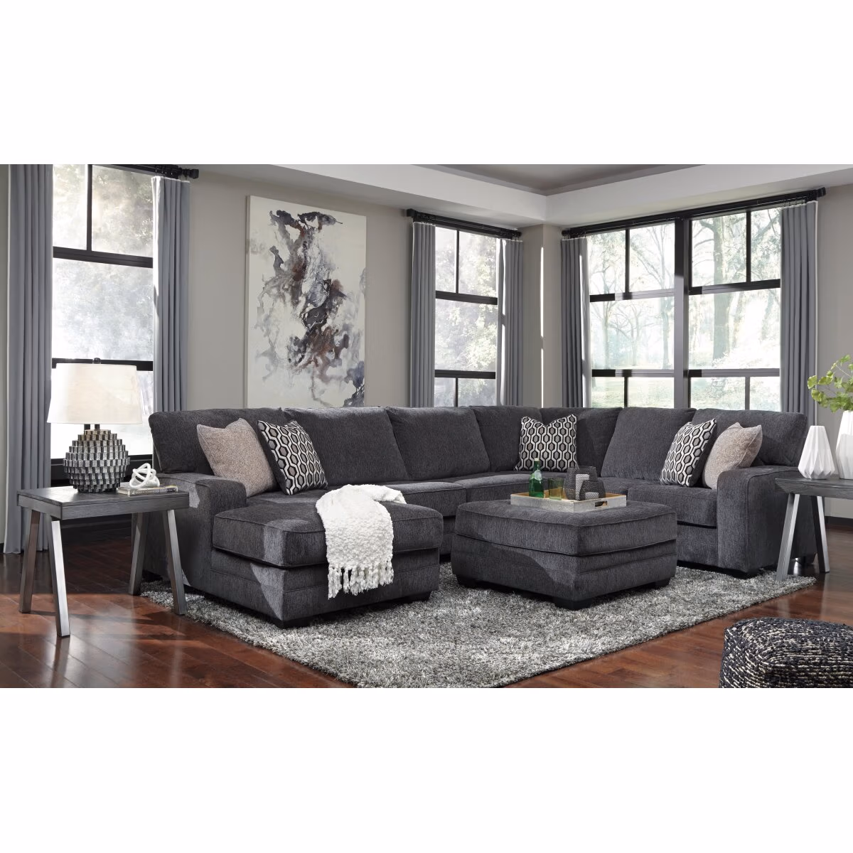 Tracling 3-Piece Sectional with Chaise - Image 4