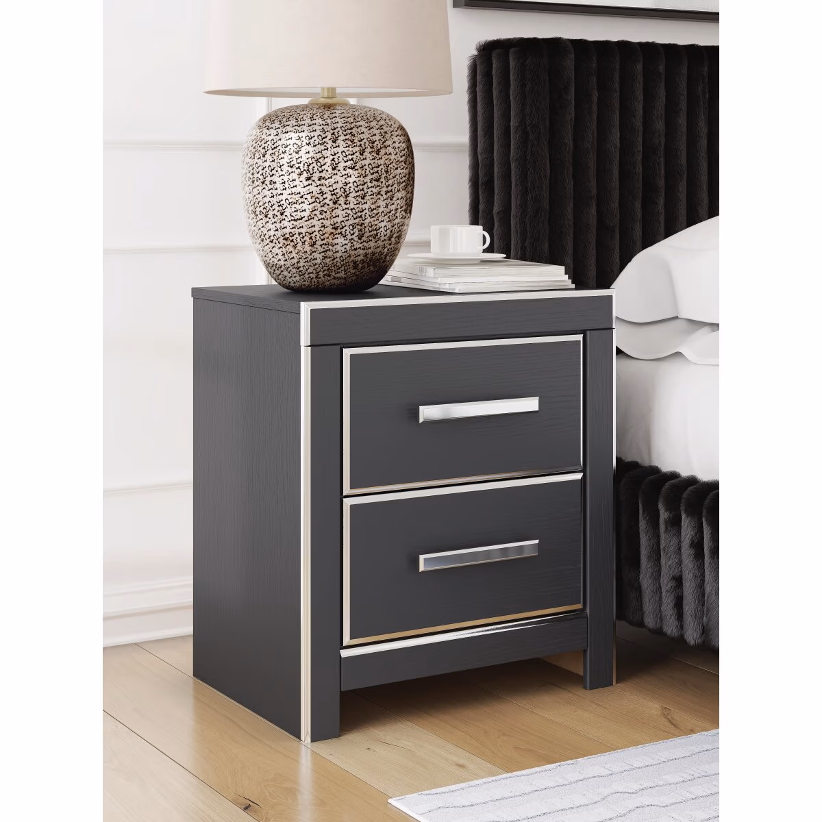 Zuraleus Queen Upholstered Bed, Dresser and Nightstand - Image 31