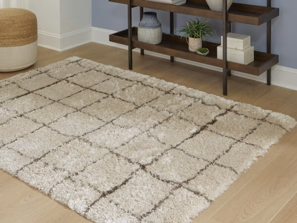 Wrenlow 8' x 10' Rug - Image 3