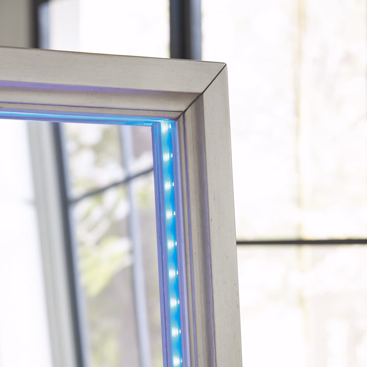 Evesen Floor Standing Mirror/Storage - Image 11