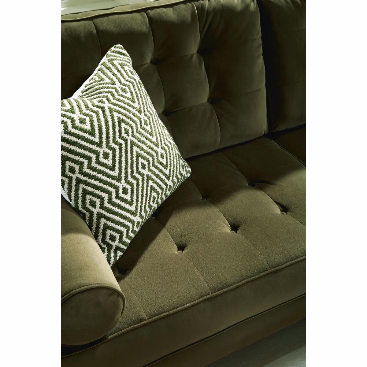 Reveon Lakes Sofa - Image 7