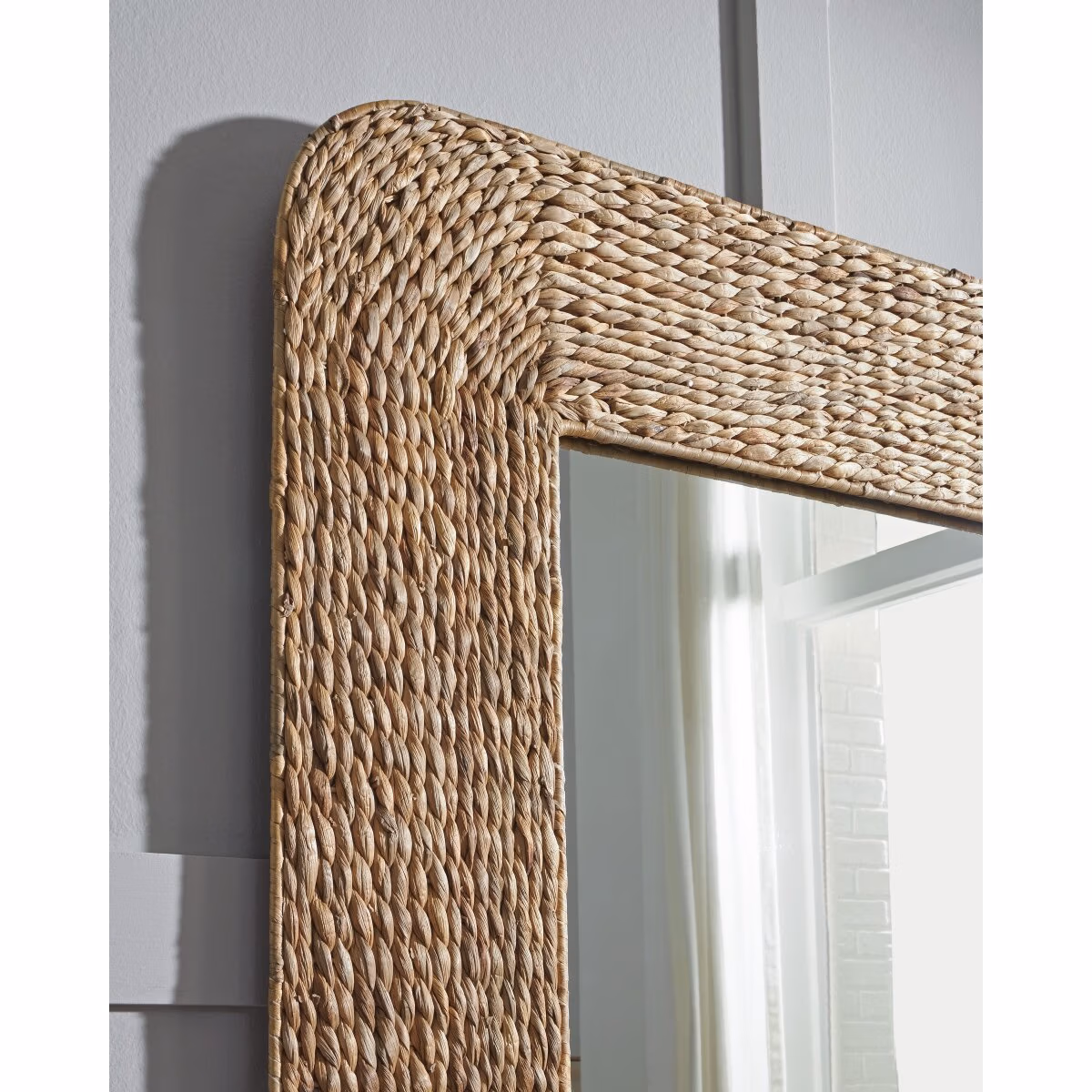 Norigan Floor Mirror - Image 6