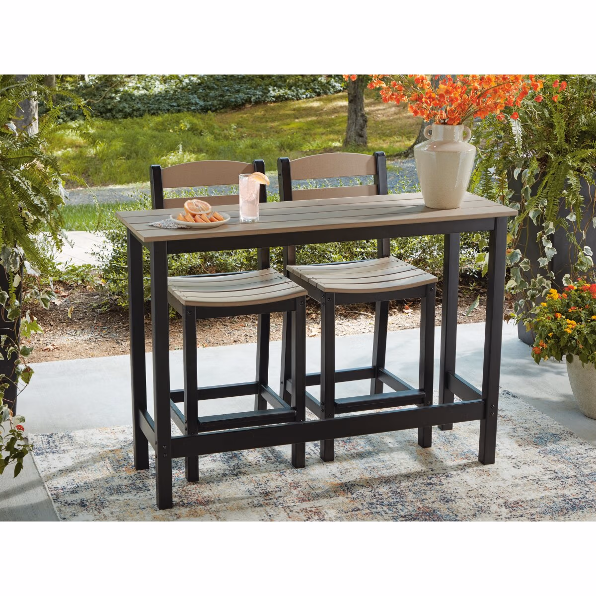 Shoreline Beach Outdoor Counter Table and 2 Barstools - Image 9