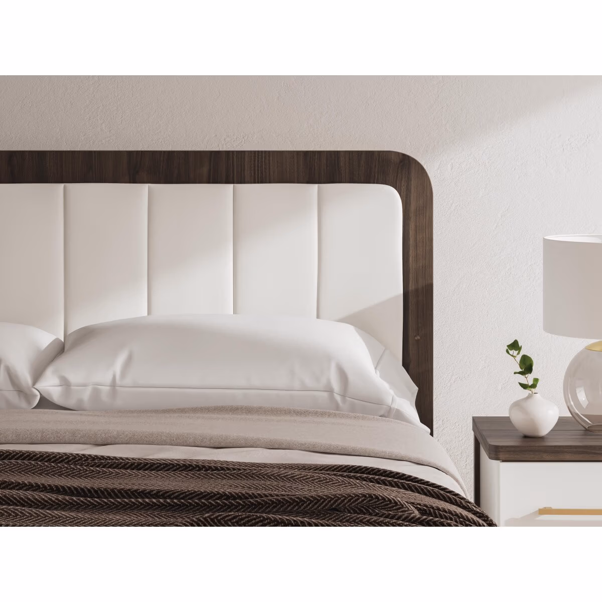 Kendanport King Upholstered Bed - Image 12