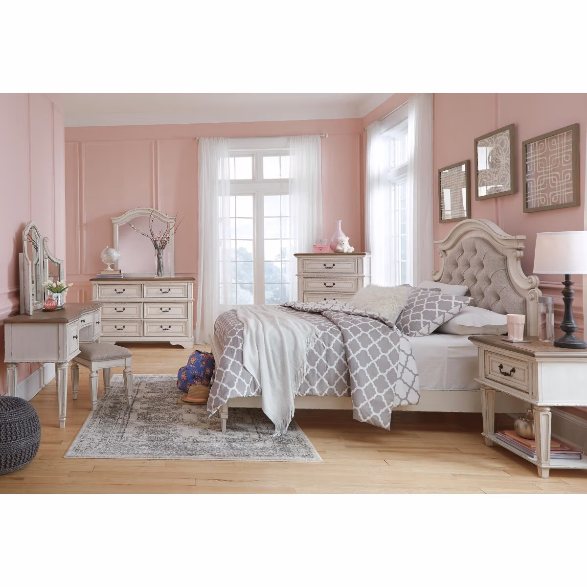 Realyn Nightstand - Image 11