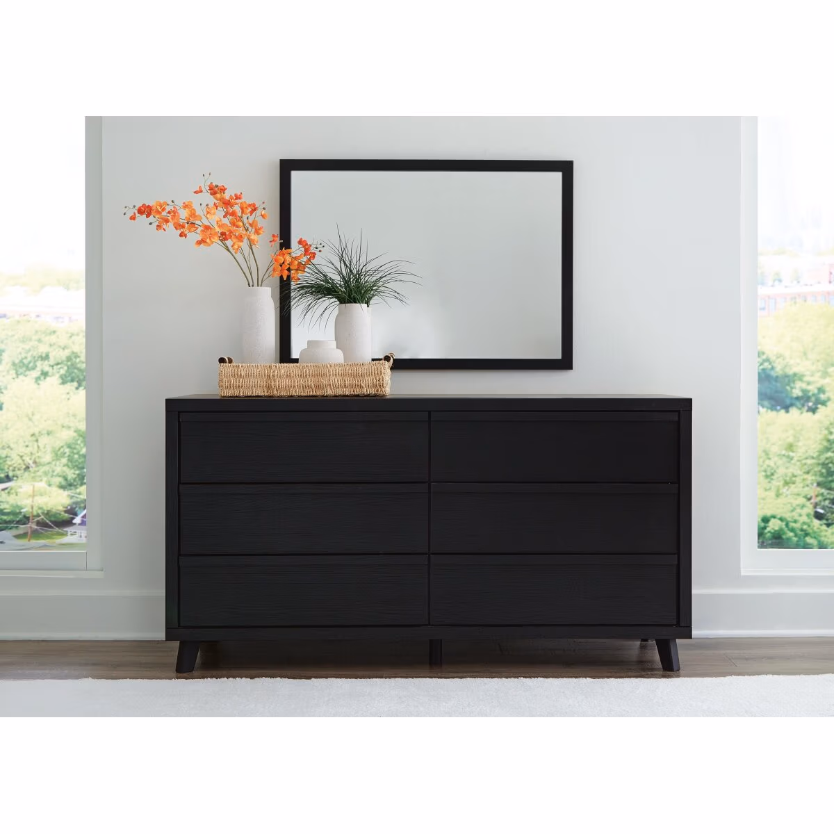 Danziar Queen Bed, Dresser, Mirror, Chest and Nightstand - Image 23