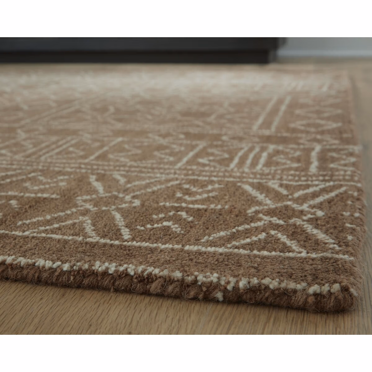 Merrittman 5' x 7' Area Rug - Image 4