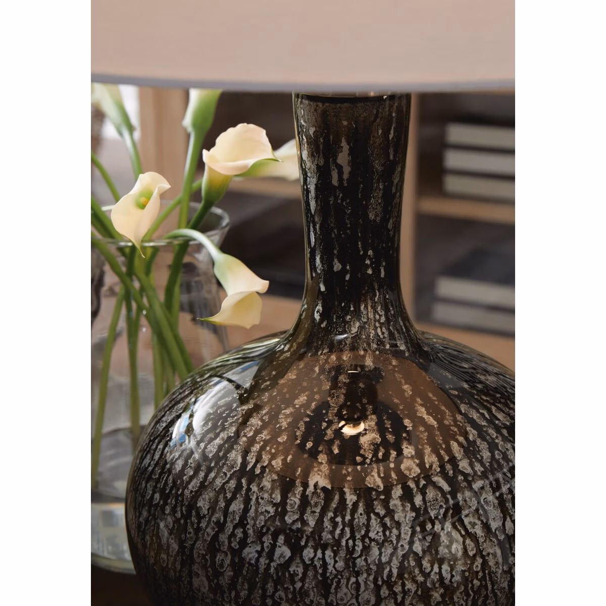 Tenslow Table Lamp (Set of 2) - Image 5