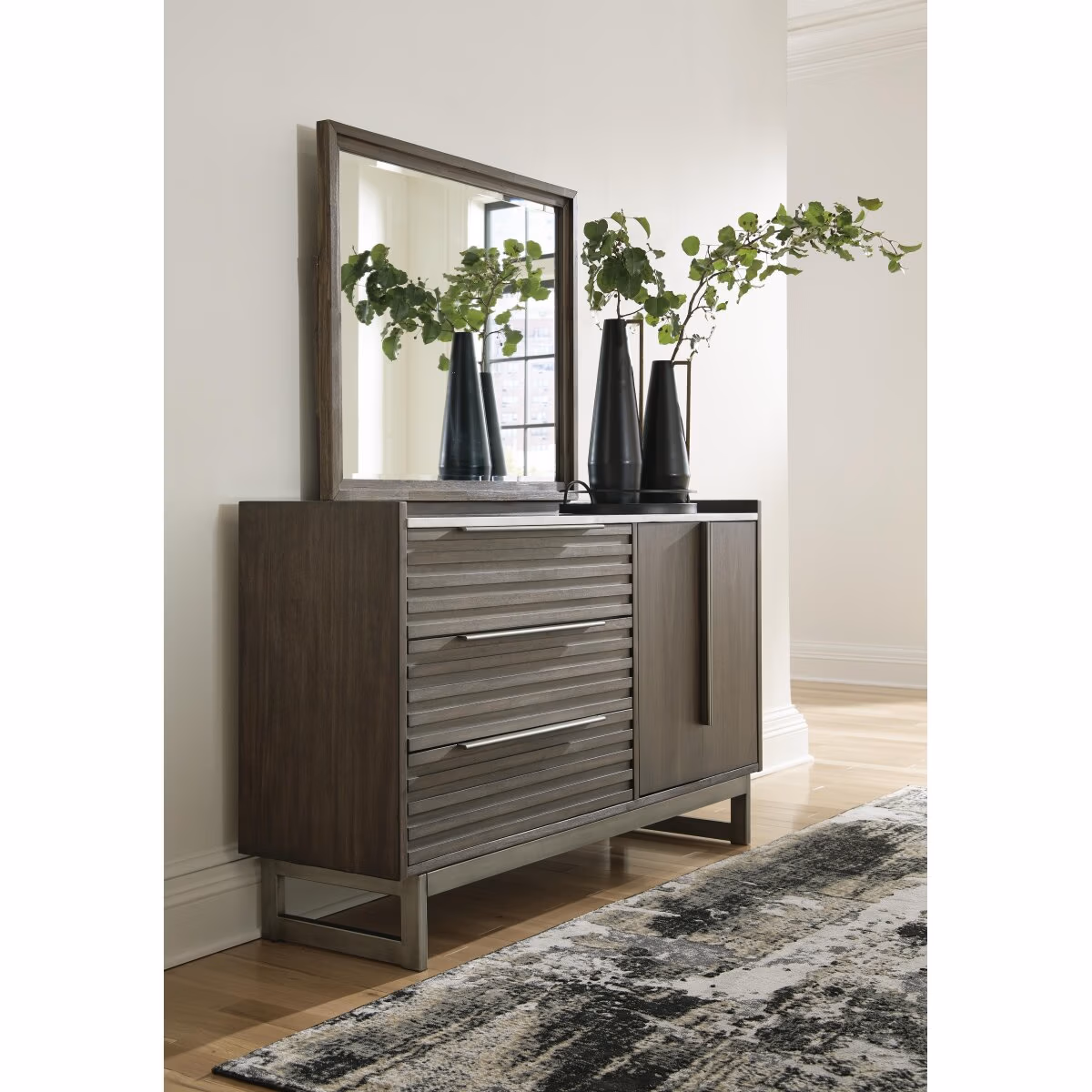 Arkenton Dresser and Mirror - Image 3