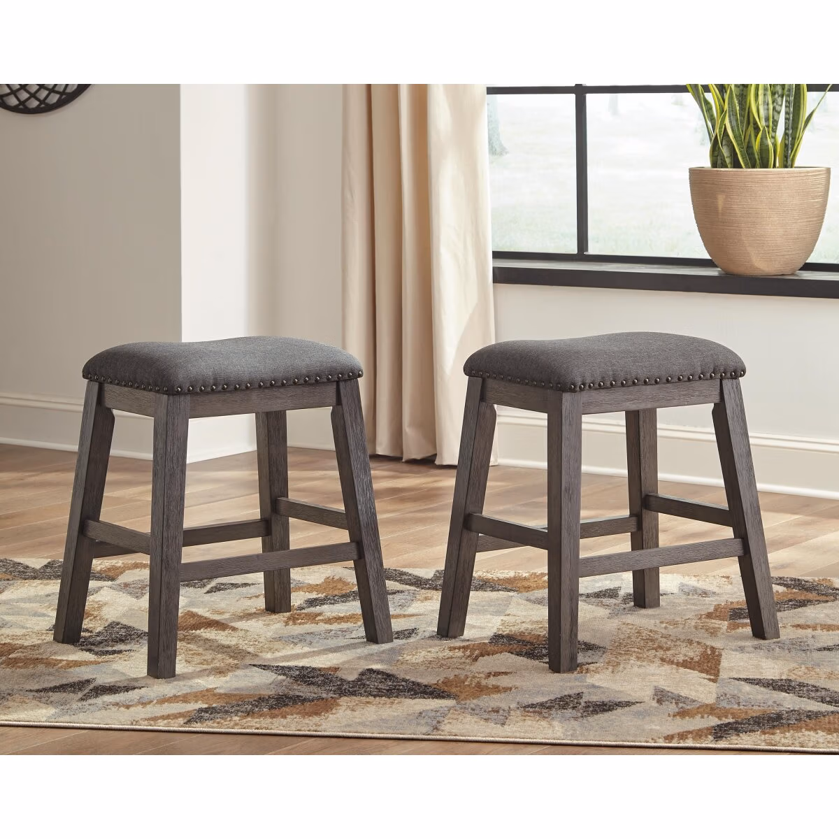 Caitbrook Counter Height Dining Table and 4 Barstools - Image 4