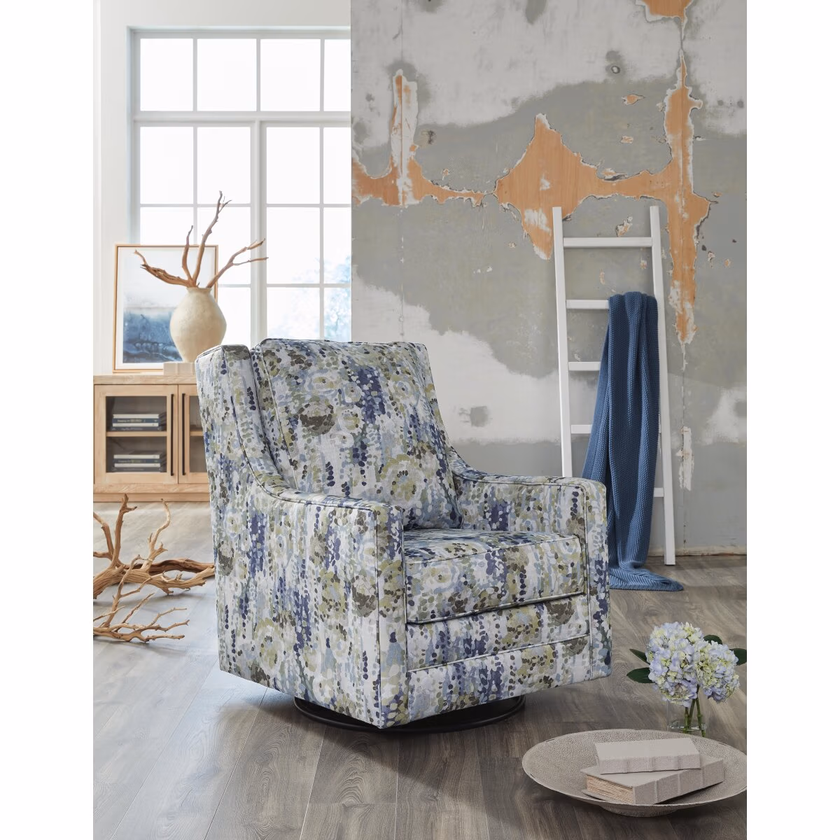 Dustinford Swivel Glider Accent Chair - Image 3