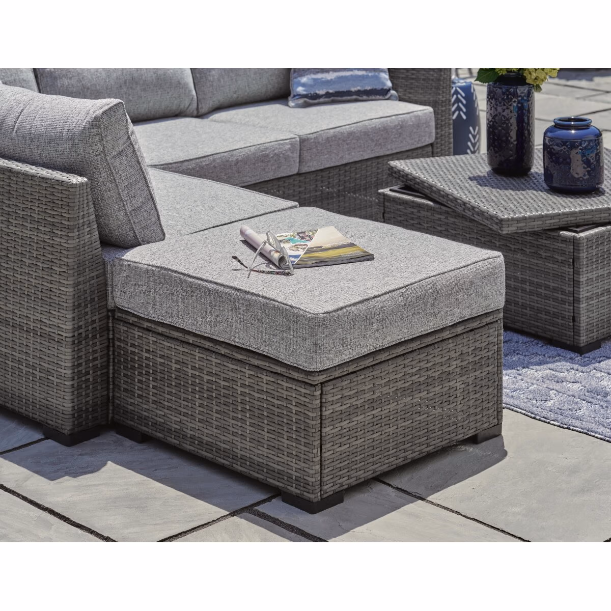 Petal Road Outdoor Loveseat Sectional/Ottoman/Table Set (Set of 4) - Image 8