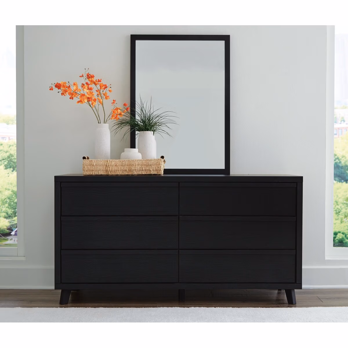 Danziar Queen Bed, Dresser, Mirror, Chest and Nightstand - Image 22