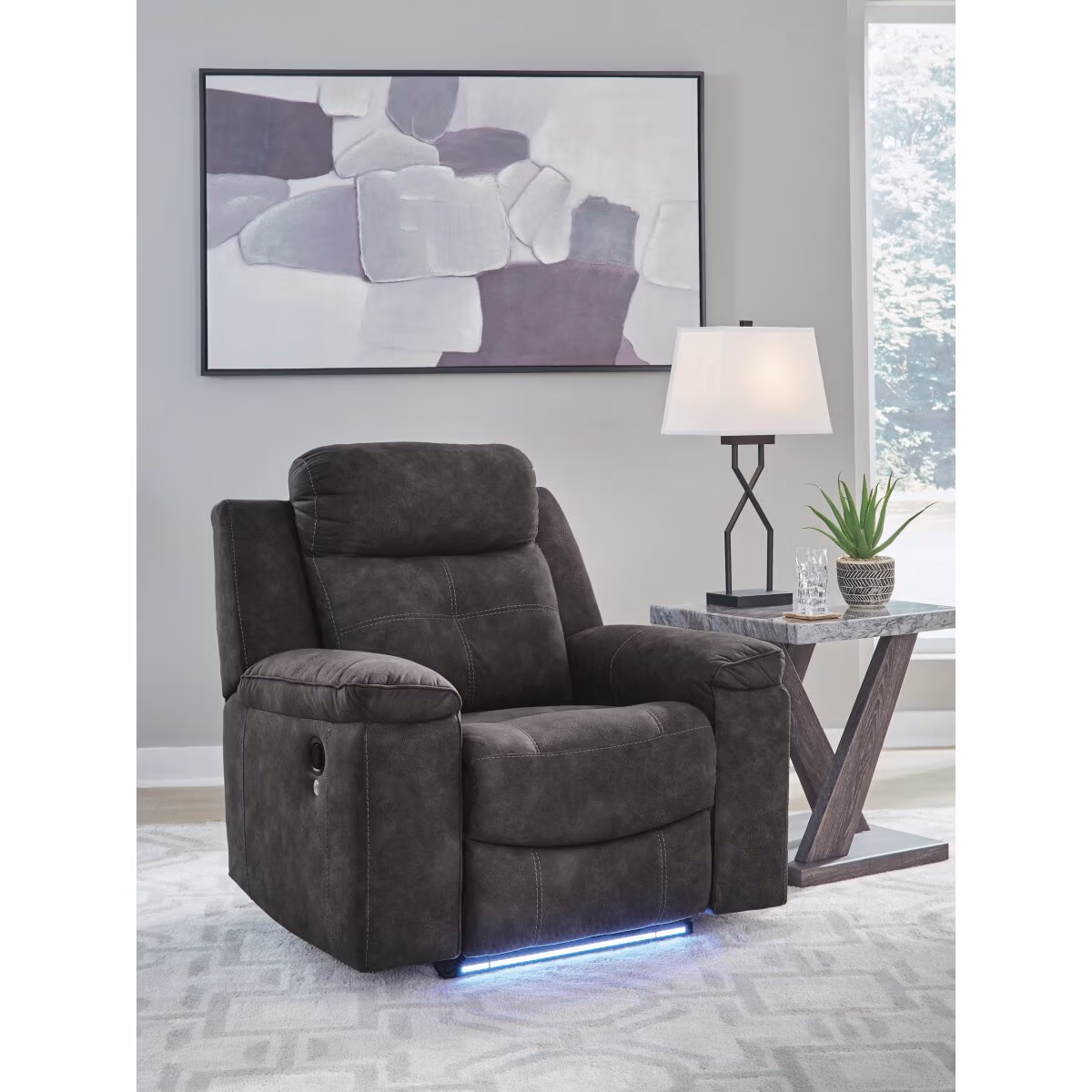 Brysonview Recliner - Image 10