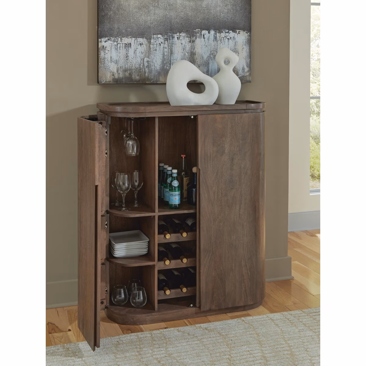 Landermont Bar Cabinet - Image 6