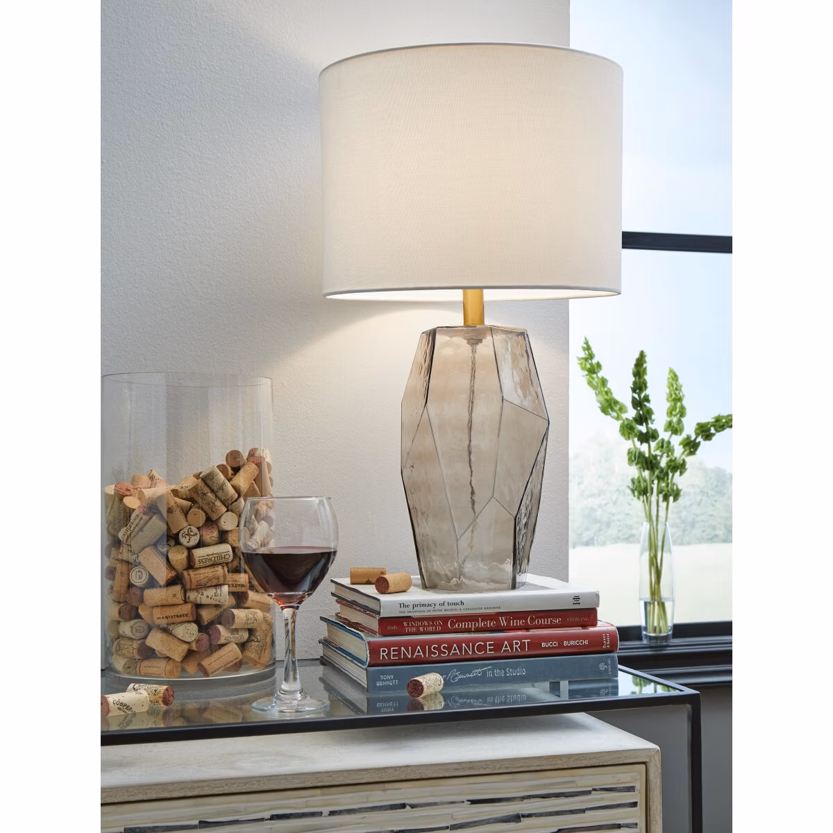 Taylow Table Lamp - Image 3