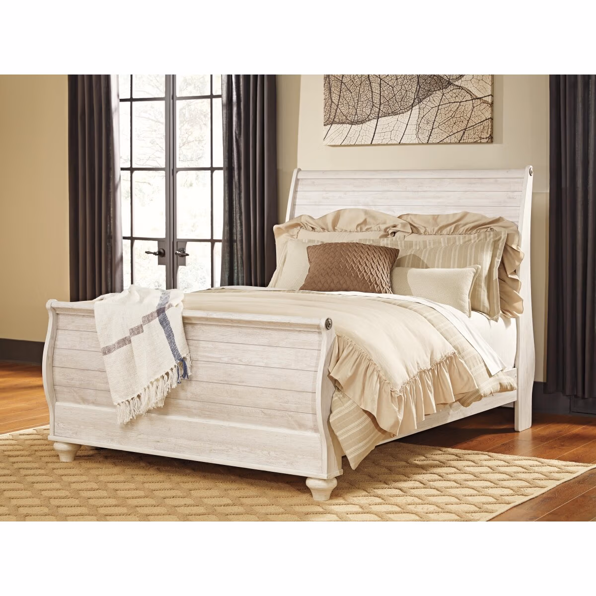 Willowton Queen Sleigh Bed - Image 3