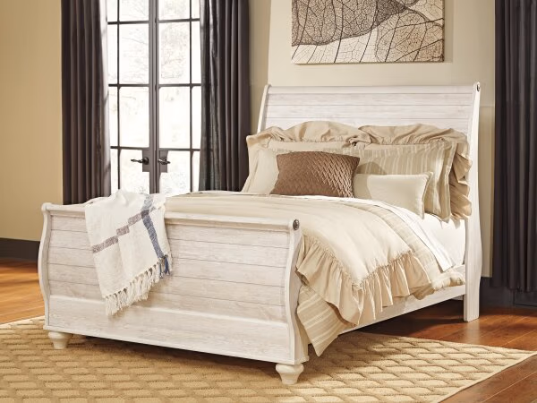 Willowton Queen Sleigh Bed - Image 3
