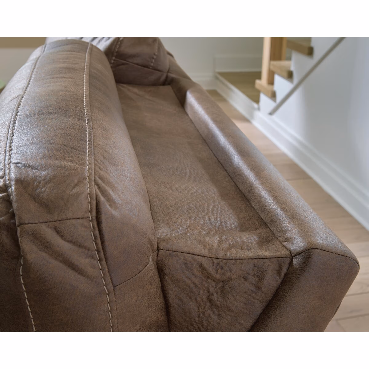 Beckley Place Power Reclining Sofa - Image 8