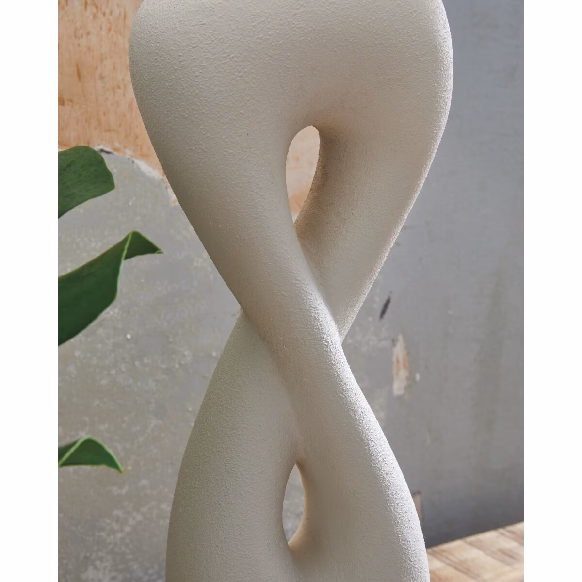 Judrich Table Lamp - Image 4