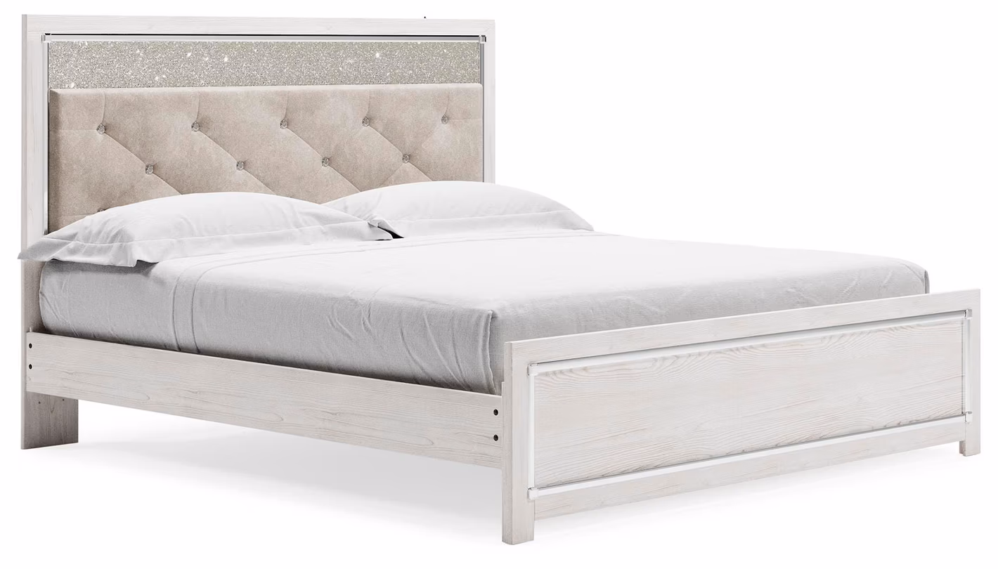 90224fa4a4f9651396e8a7186dbf2322 Altyra King Panel Bed - Image 1