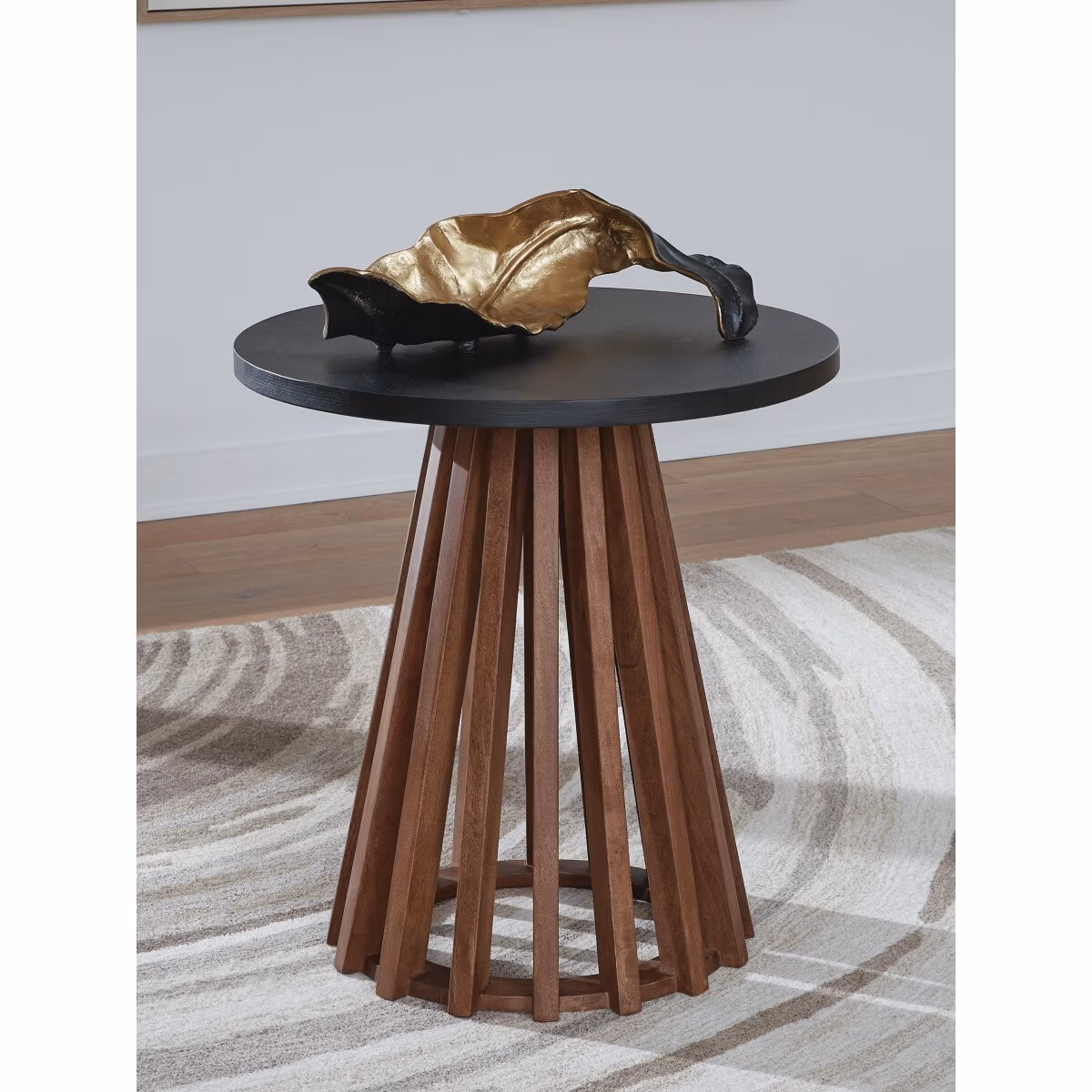 Kallari End Table - Image 3