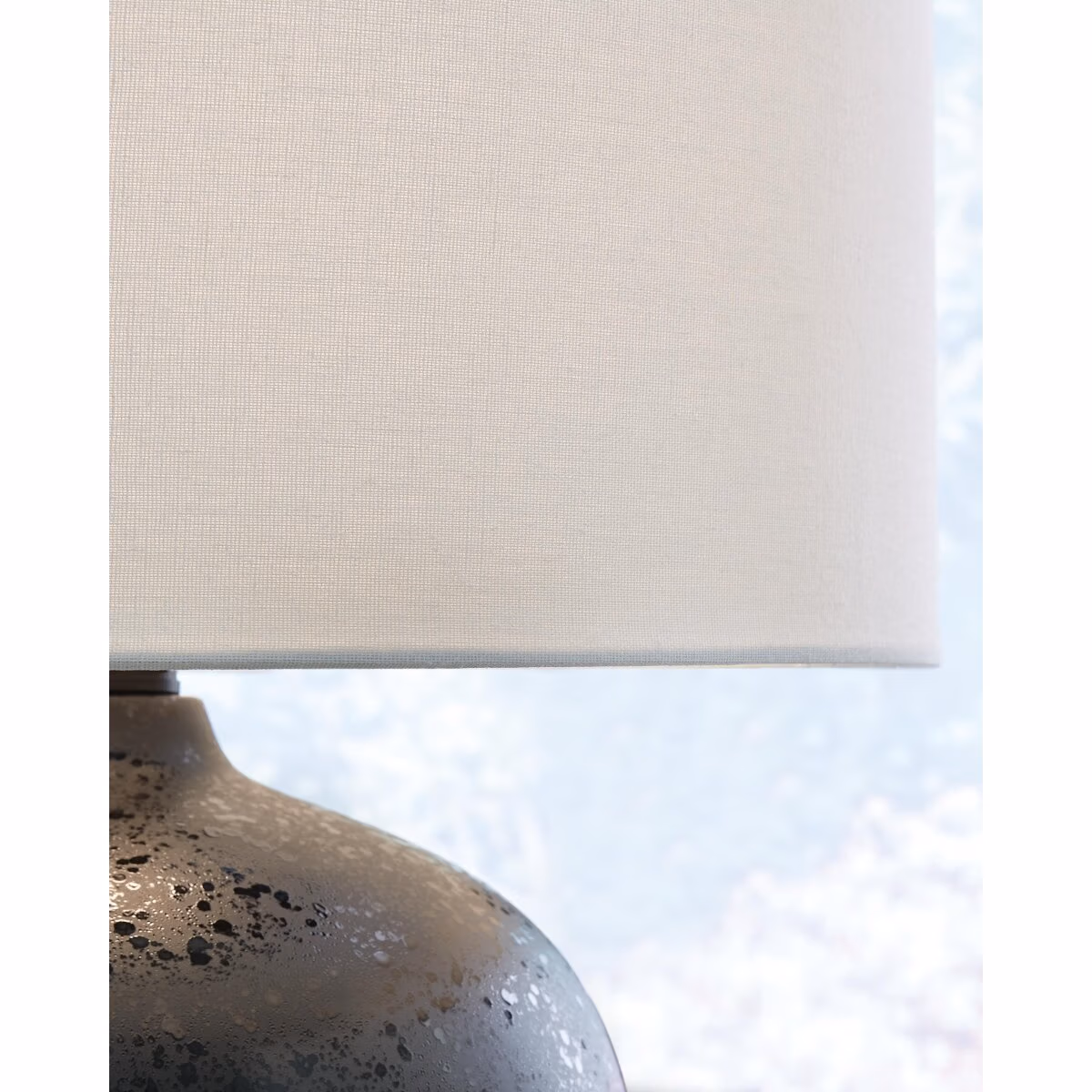 Ladstow Table Lamp (Set of 2) - Image 6