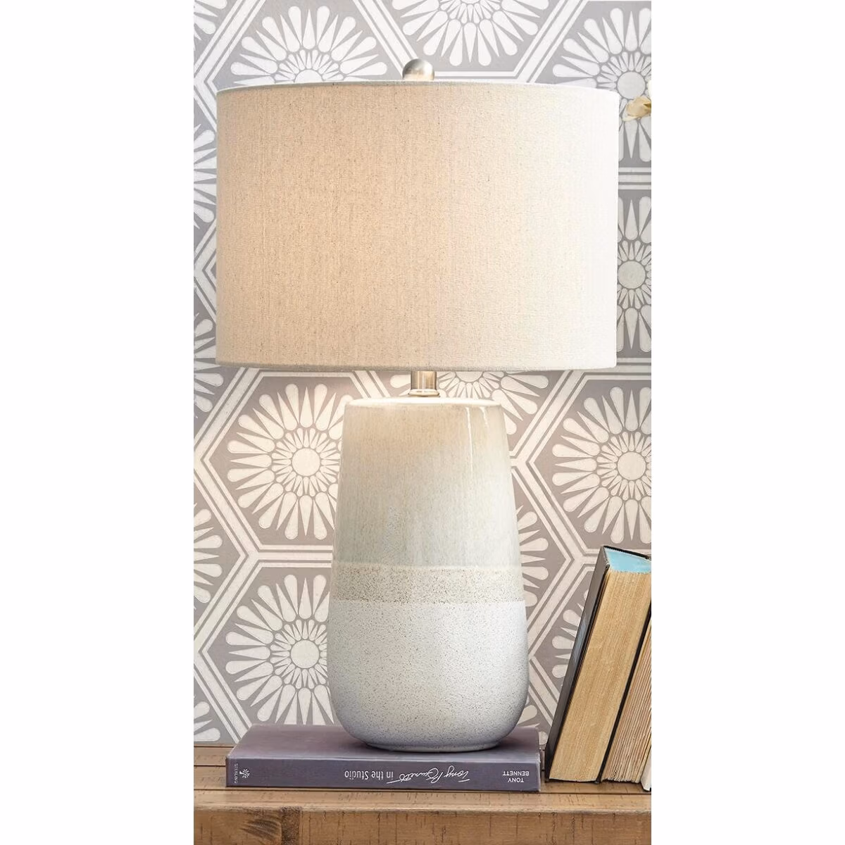 Shavon Table Lamp (Set of 2) - Image 2