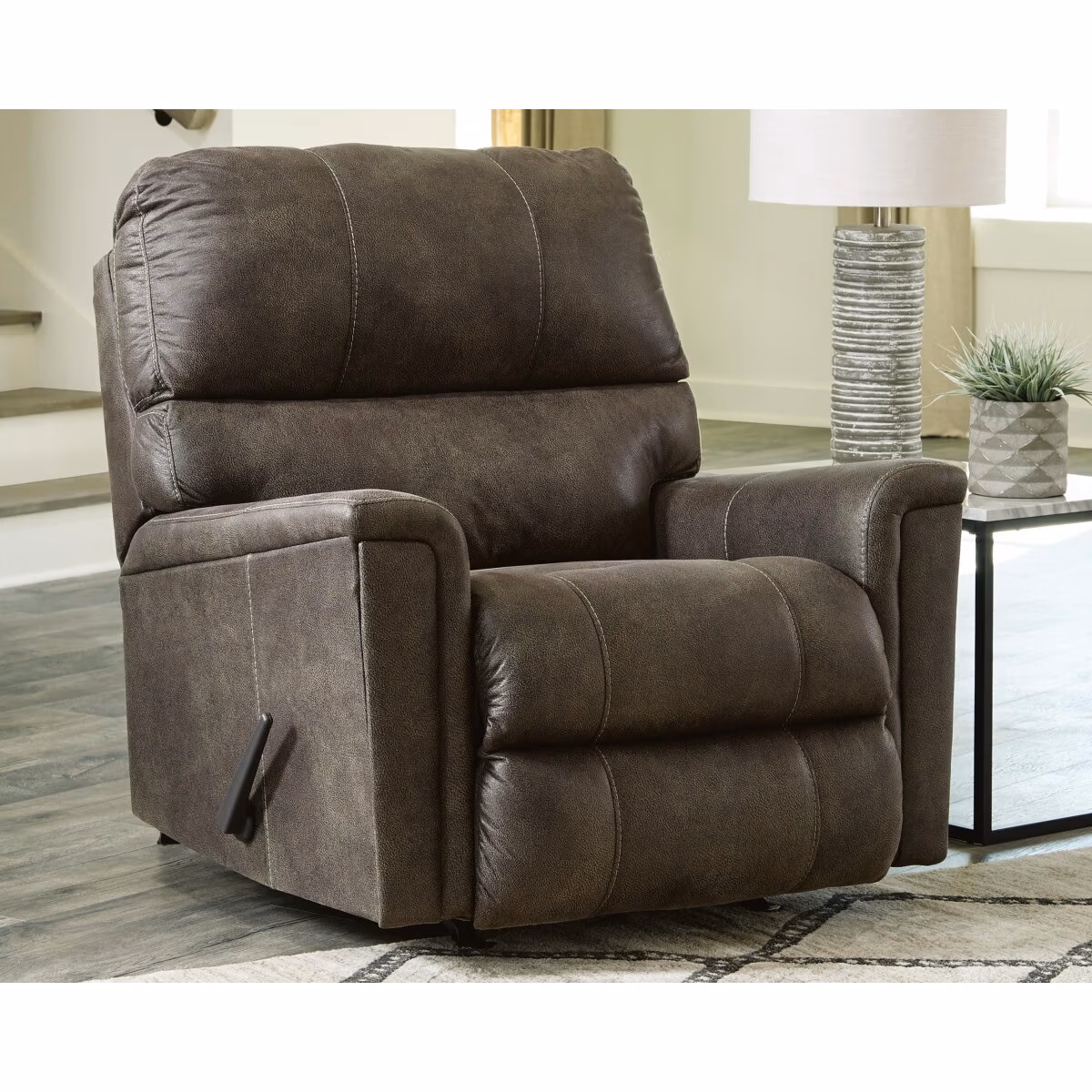 Navi Recliner - Image 3