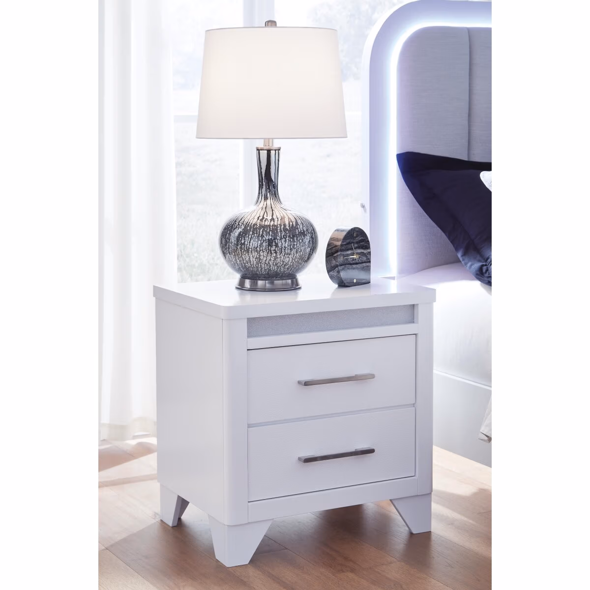 Jarlee King Panel Bed, Dresser, Mirror and Nightstand - Image 17