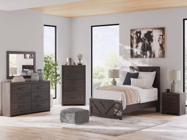 Prendonea Nightstand - Image 9