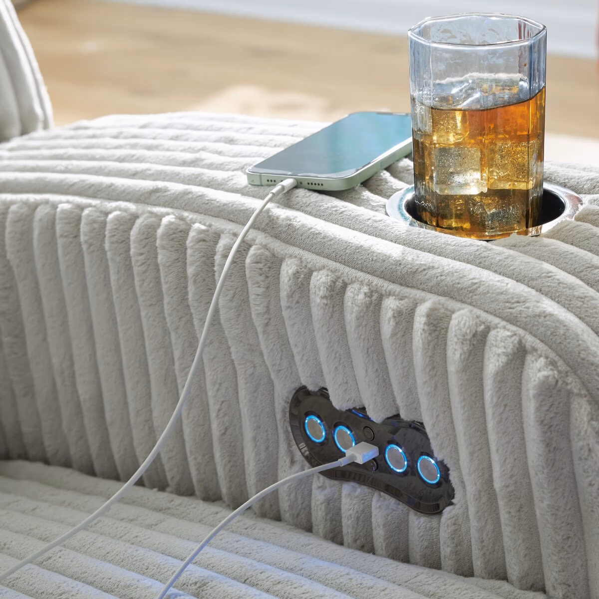 Forest Lake Power Reclining Sofa - Image 13