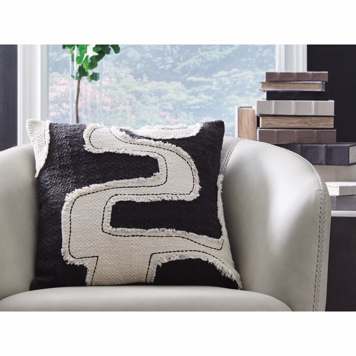 Veerbank Pillow (Set of 4) - Image 3