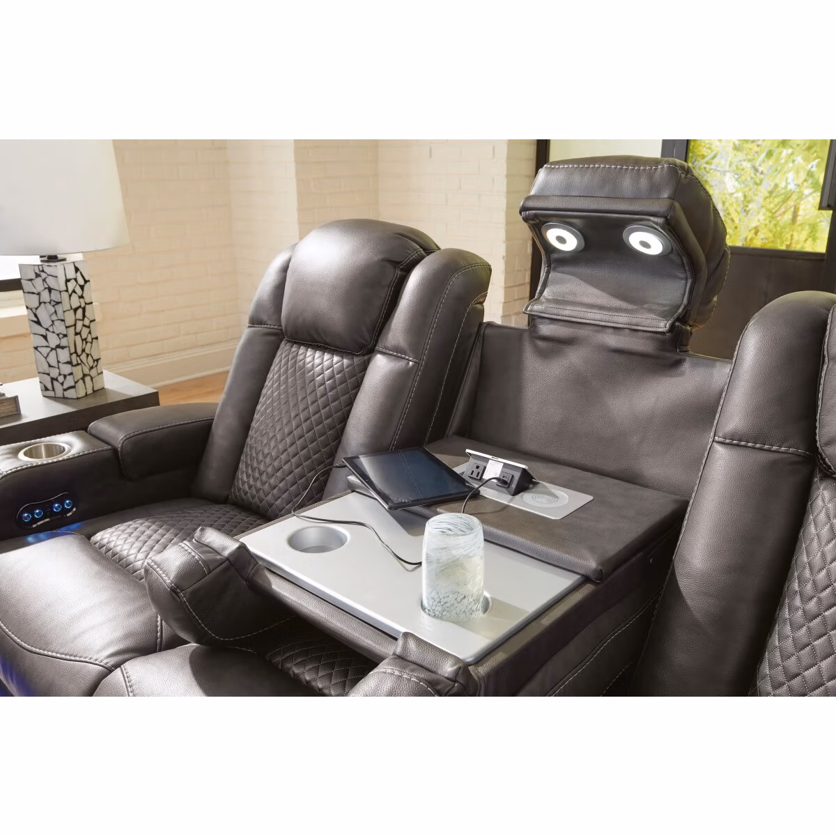 Fyne-Dyme Power Reclining Sofa - Image 10