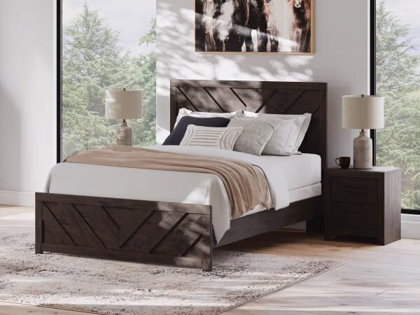 Prendonea Queen Panel Bed - Image 3