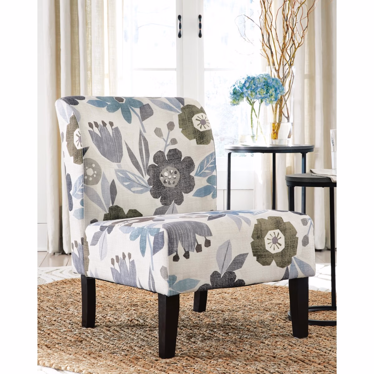 Triptis Accent Chair - Image 3