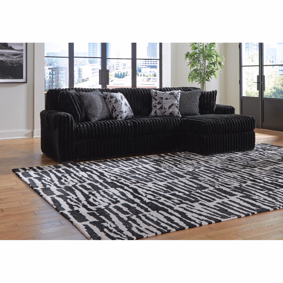 Midnight-Madness 2-Piece Sectional Sofa with Chaise - Image 3