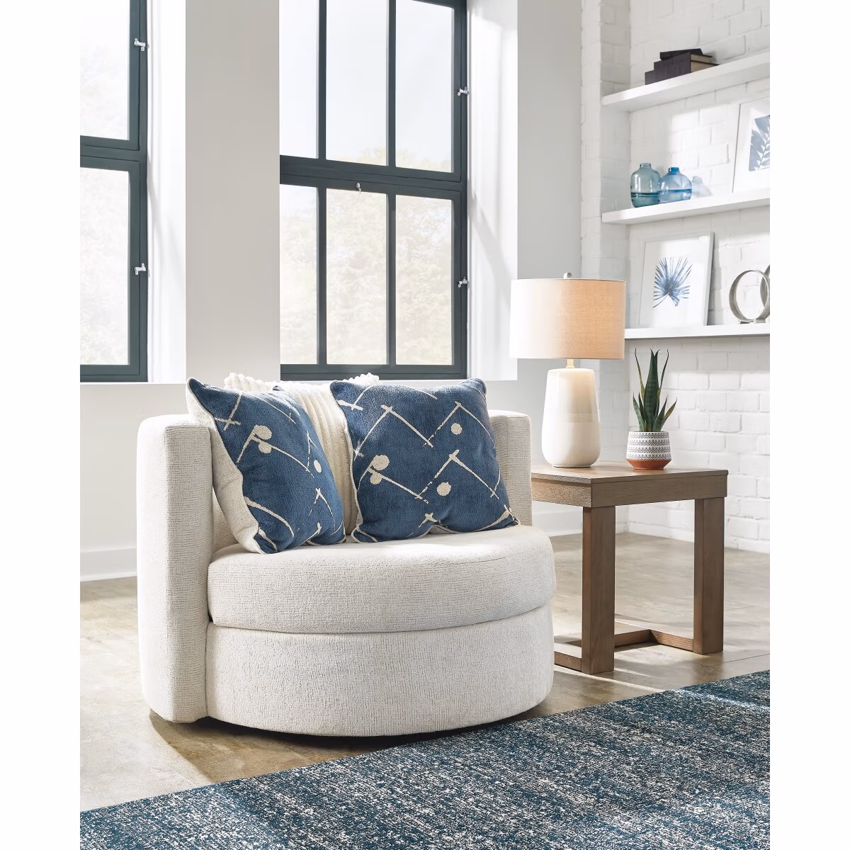 Padova Swivel Accent Chair - Image 3