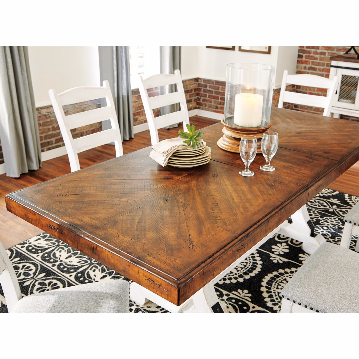 Valebeck Dining Table - Image 6