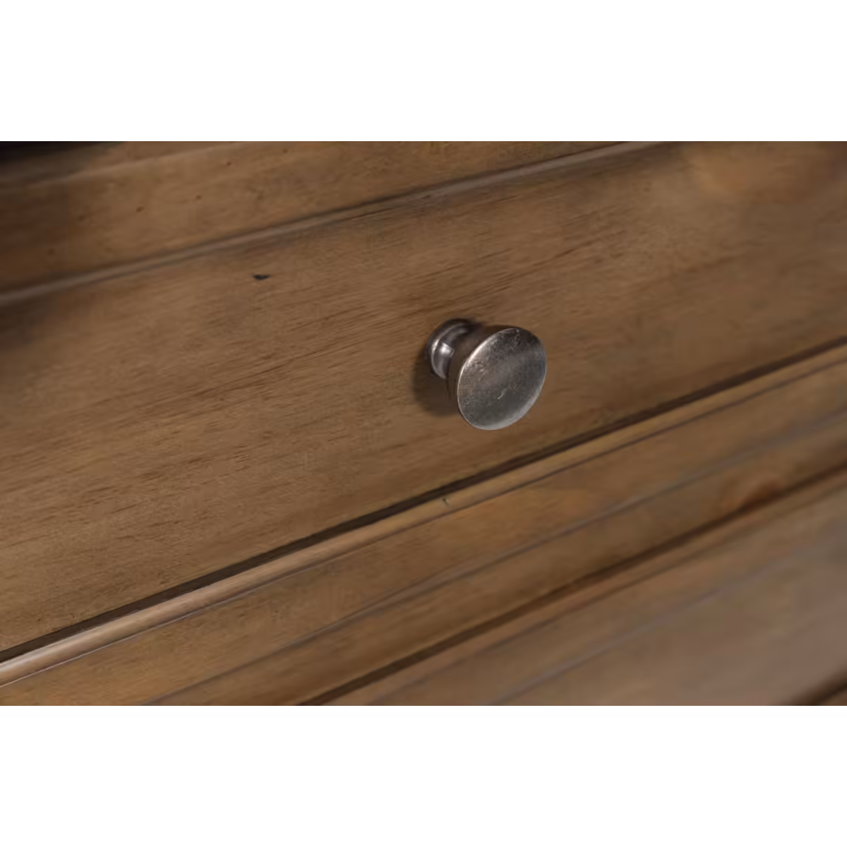 Feddinger Nightstand - Image 9